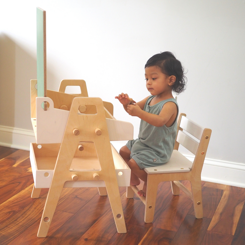 Chalkboard Art table - Montessori art table